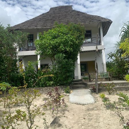 Mustapha' S Place ブウェワウ エクステリア 写真
